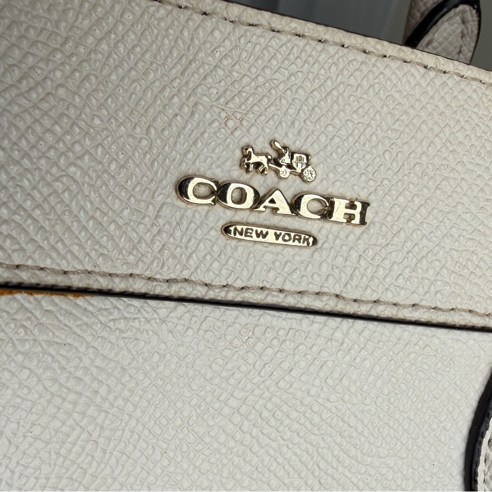 COACH Mini Bennett Satchel F57521 in Beige Leather Handbag with gold hardware - Picture 6 of 16